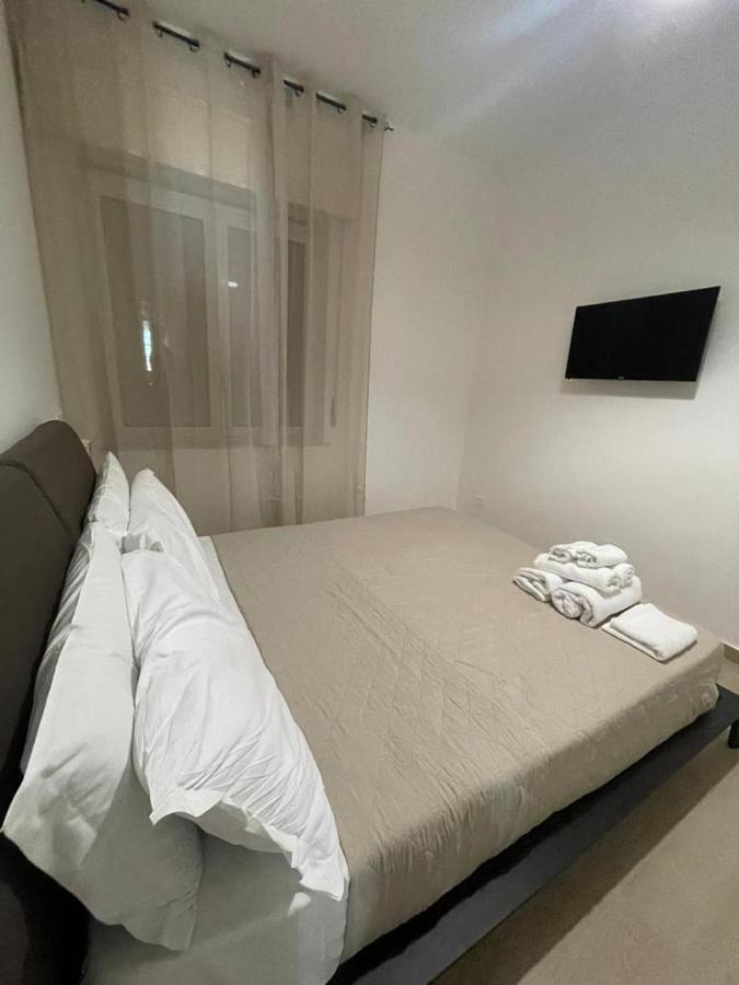 Guest House 513 レッジョ・ディ・カラブリア エクステリア 写真