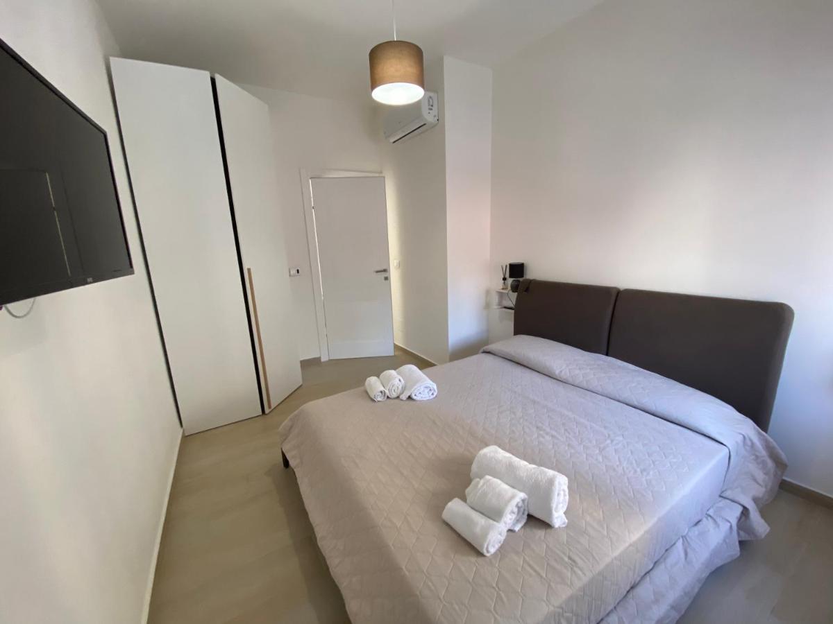 Guest House 513 レッジョ・ディ・カラブリア エクステリア 写真